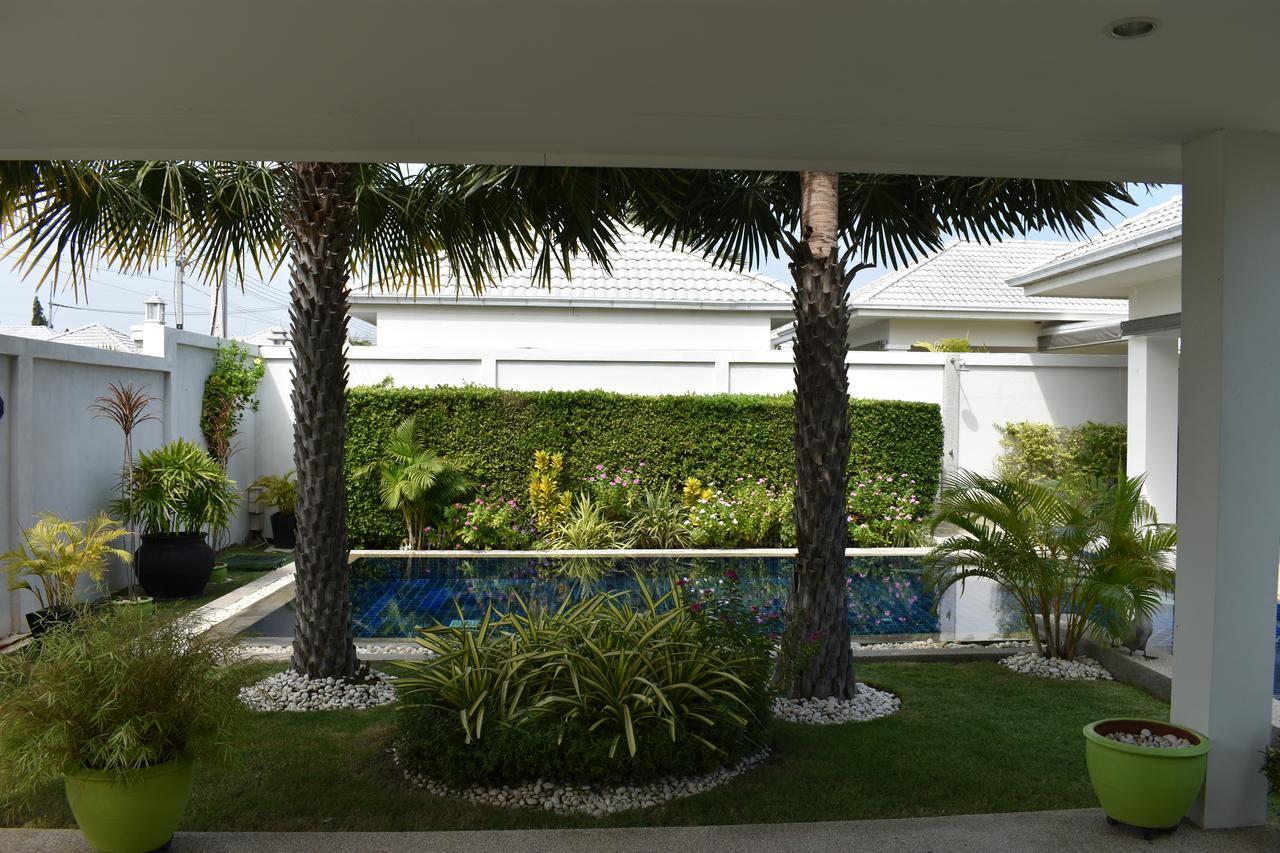 Villa Linda Hua Hin Bagian luar foto